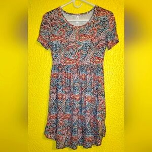 ✨️NWT Paisley Dress Size S
